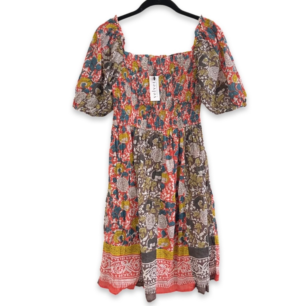 NWT Velvet by Graham and Spencer Printed Smocked Dress Size XS